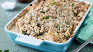 Chicken, Mushroom & Spinach Crumble