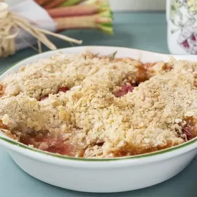 Rhubarb Crumble
