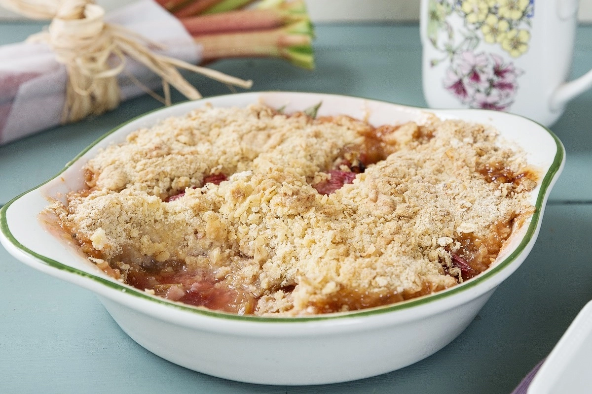 Rhubarb Crumble served in bowl